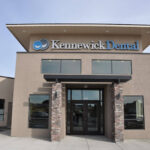 ront entrance of Kennewick Dental office in Kennewick, WA