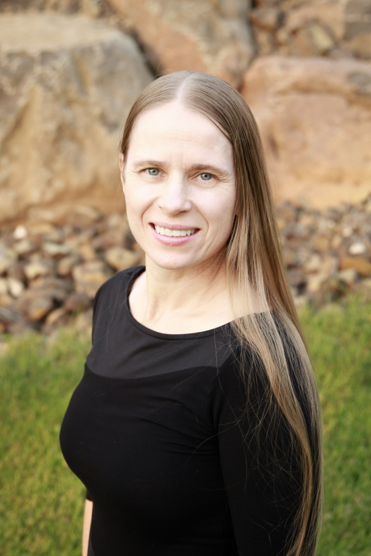 dina assistant Kennewick